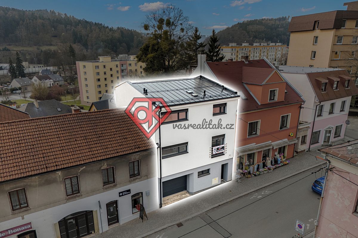 Prodej rodinného domu 277 m², pozemek 306 m²